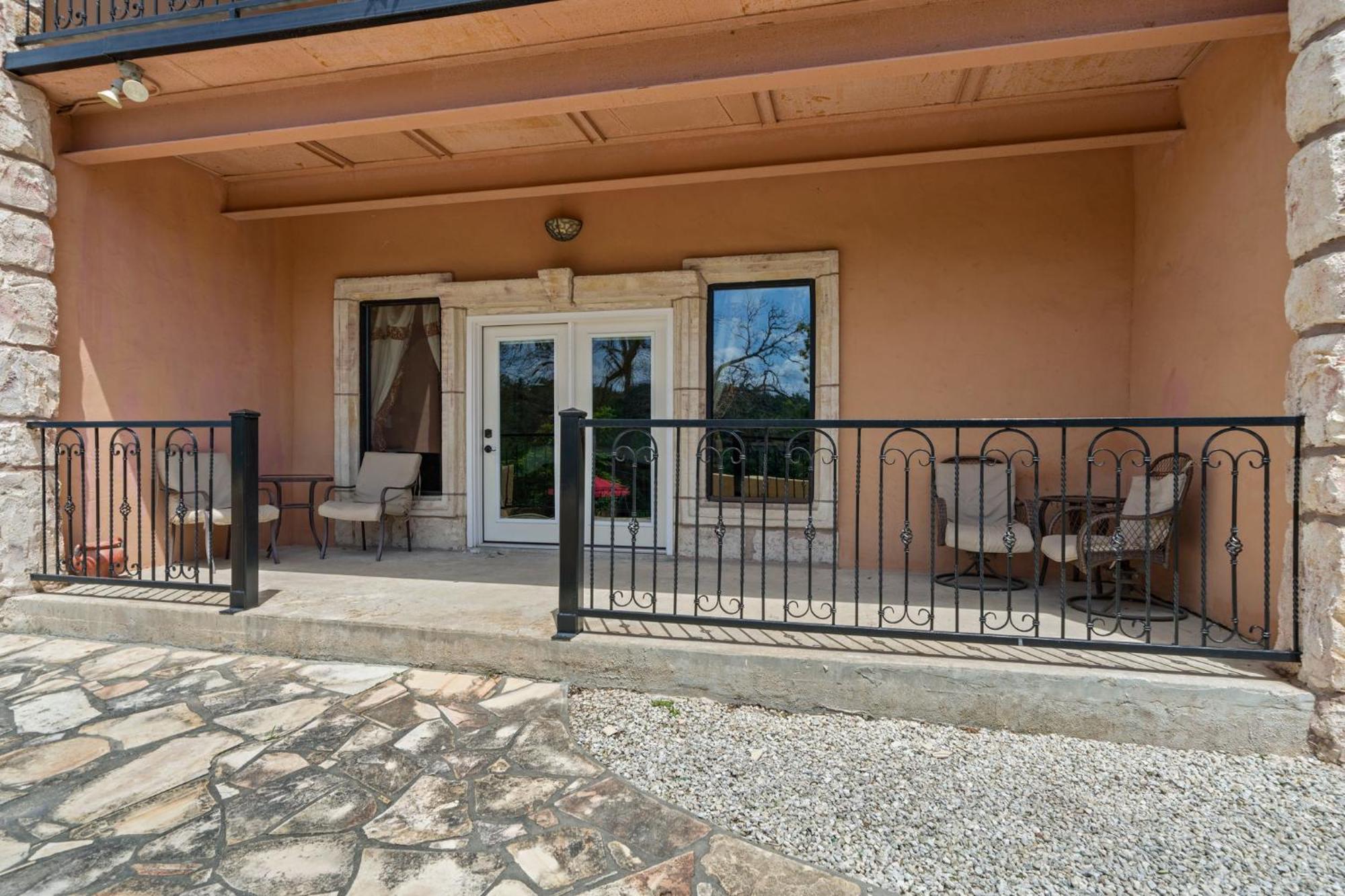 Blanco Riverside Cottages Exterior photo